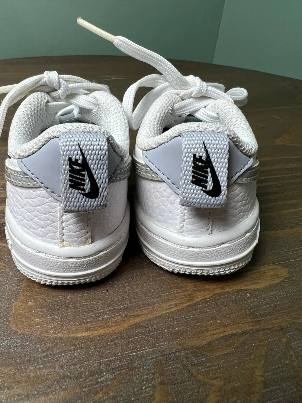 Nike Baby Air Force 1 LV8 Toddler Shoes Unisex 4C Lace Up White Wolf Grey